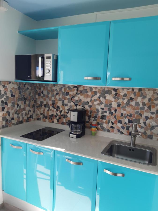 Studio En Bord De Mer - Residence La Vieille Tour Le Gosier  Kültér fotó